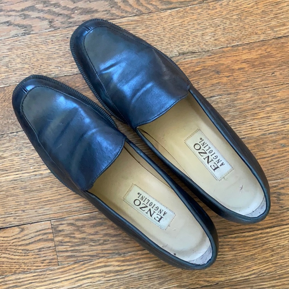 Enzo Angiolini navy leather loafers